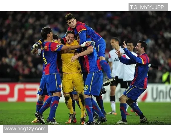 新疆广汇与对手激战正酣 球场激情对决掀起新一轮赛季热潮